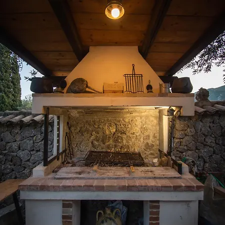 Wood & Stone House 아파트 *